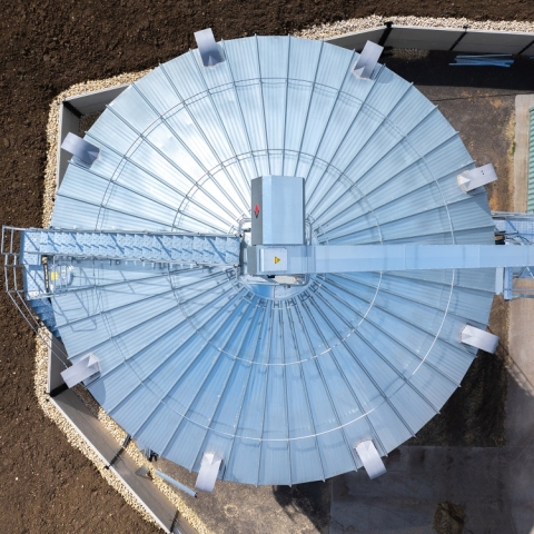 UK farmers are increasingly looking at McArthur BDC’s Sukup drying silos as a cost-effective solution for combining new grain drying, cooling and storage capacity