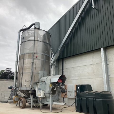 McArthur BDC sees growing demand for Mecmar mobile grain driers to be at the centre of new grain drying systems.  