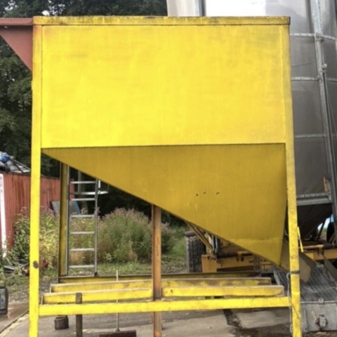 Used Grain Holding Bin 